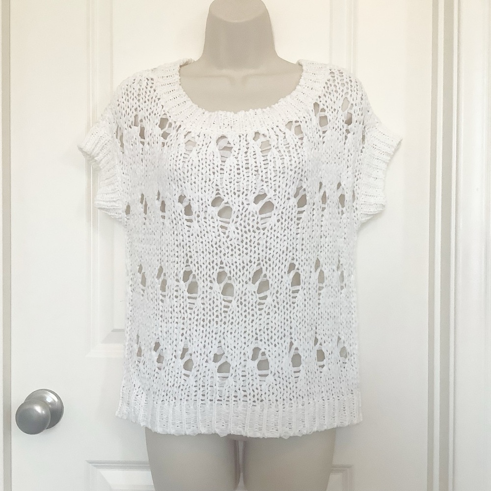 NWT Express Womens White Open Knit Short Sleeve Sweater Shirt Top Size XS